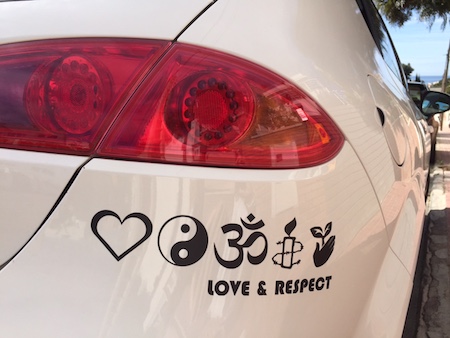  sticker personnalisé voiture utilisant des symboles sympas et emojis 
