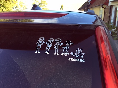 Les stickers famille sont des stickers voiture cool